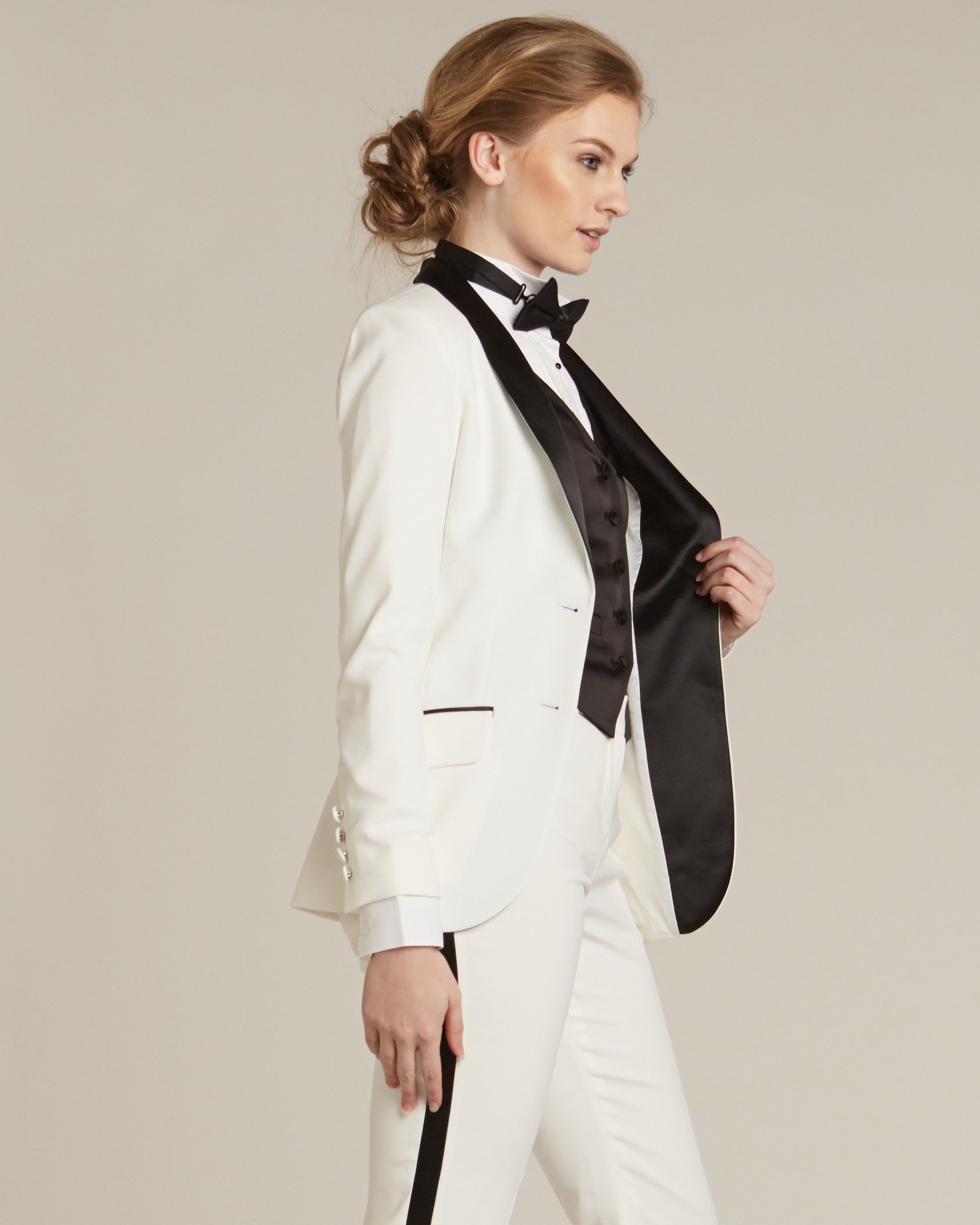 Ladies white dinner jacket hotsell